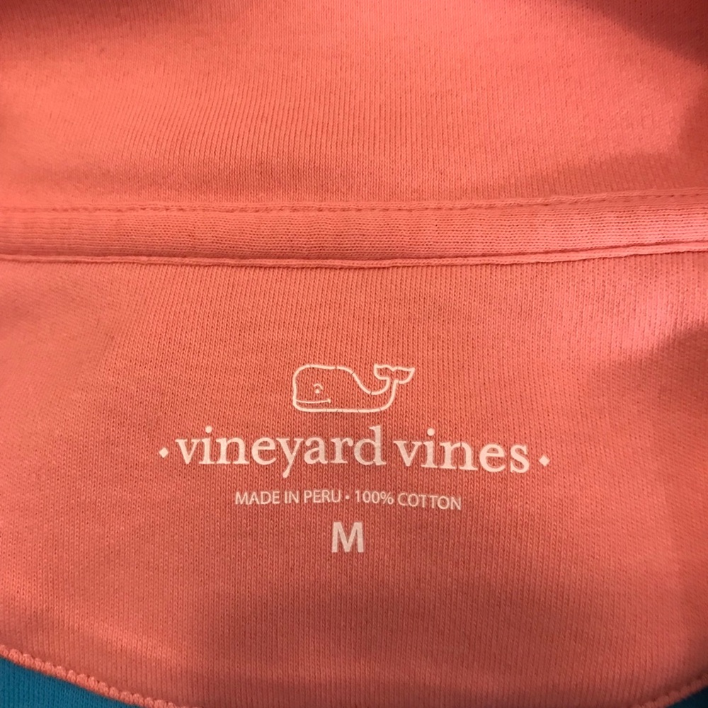 EUC Vineyard Vines Sweatshirt 🐳🌸🐳🌸 - Picture 4 of 5